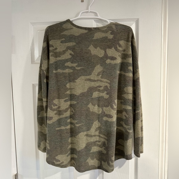 Camo long sleeve - Picture 4 of 4